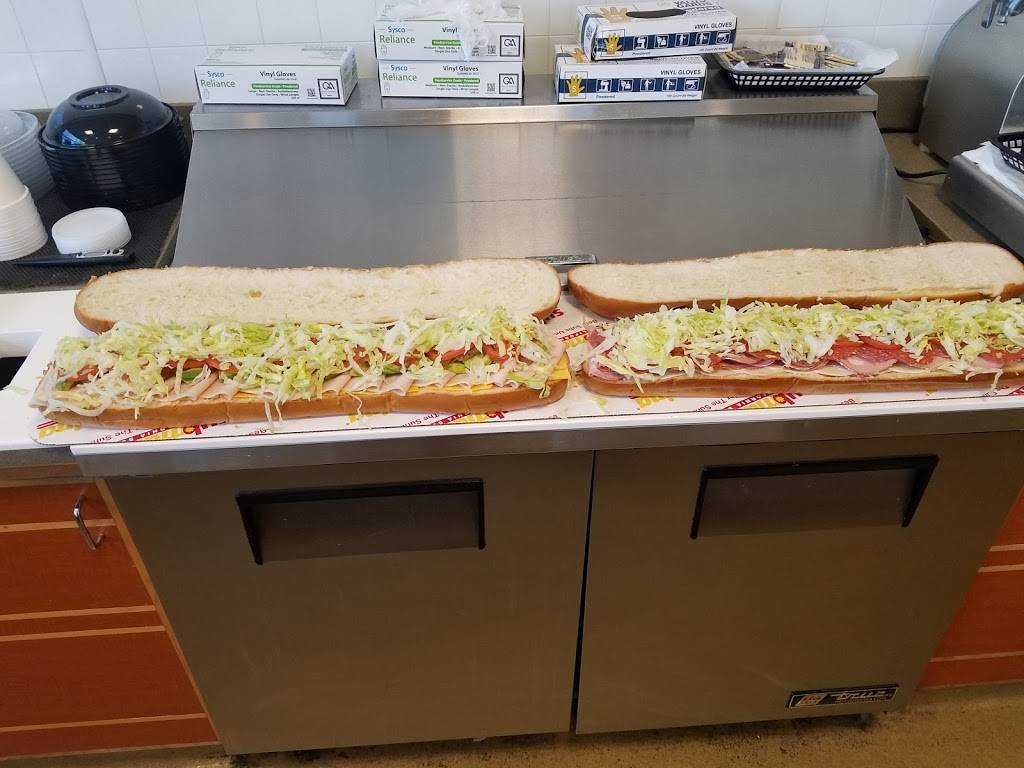 Submarina California Subs, Murrieta Sky Canyon | meal takeaway | 39040 Sky Canyon Dr, Murrieta, CA 92563, USA | 9516985322 OR +1 951-698-5322