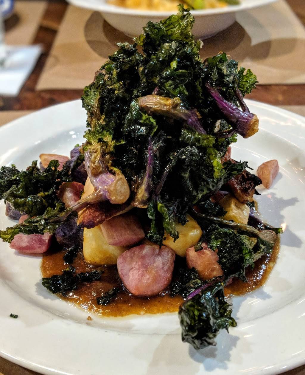 J.Baldwins Restaurant | restaurant | 16981 18 Mile Rd, Clinton Twp, MI 48038, USA | 5864163500 OR +1 586-416-3500