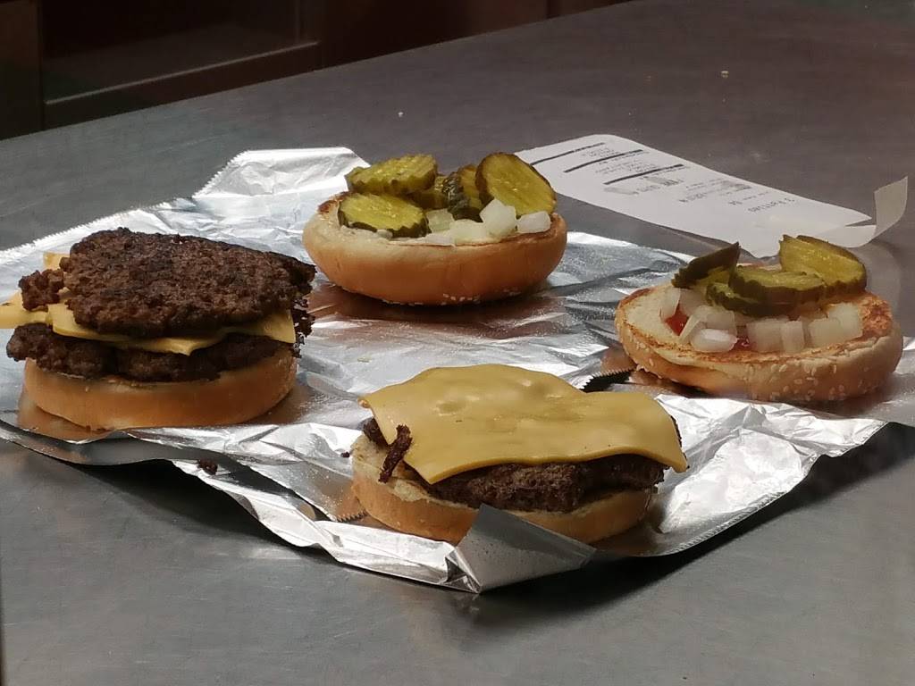 Five Guys | meal takeaway | 6477 N Sheridan Rd, Chicago, IL 60626, USA | 7732629810 OR +1 773-262-9810