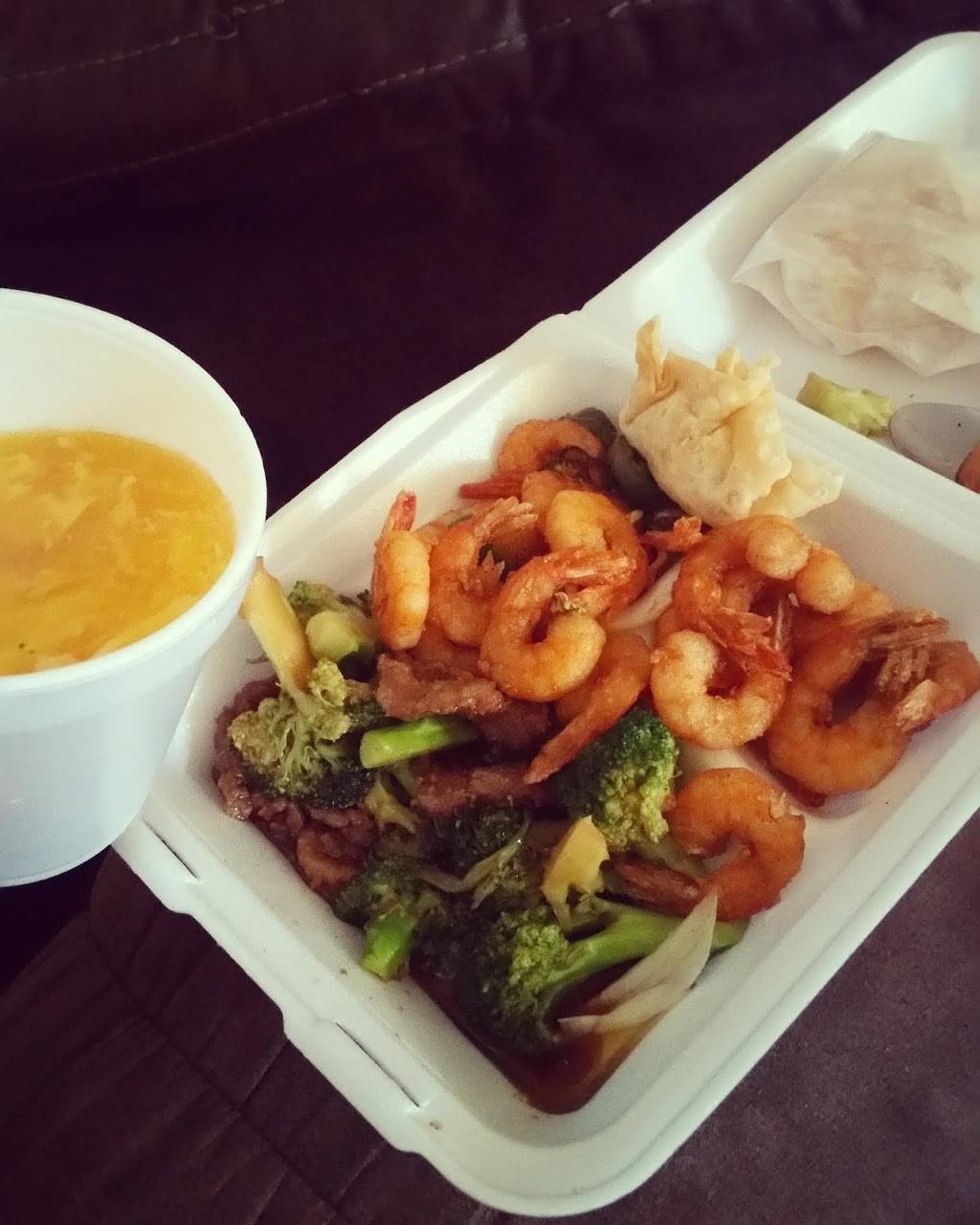Hot Wok Express | restaurant | 3000 23rd Ave, Greeley, CO 80631, USA | 9703536688 OR +1 970-353-6688