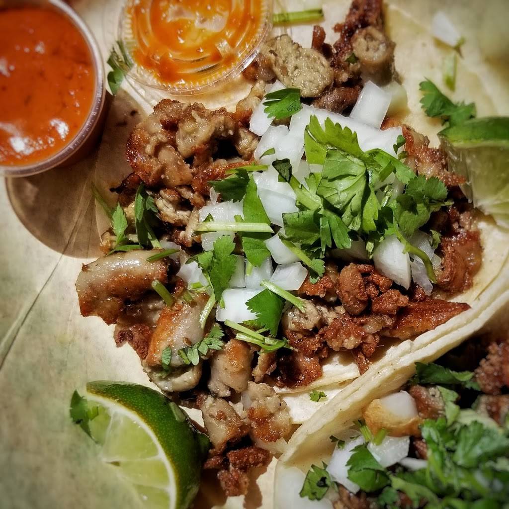 Las Palomas Taquería | restaurant | 5000-5098 SE Division St, Portland, OR 97206, USA | 5039010781 OR +1 503-901-0781