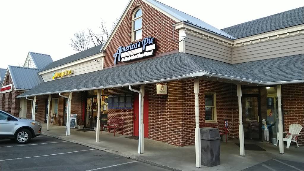Americas Pie | restaurant | 323 E Gay St, West Chester, PA 19380, USA | 4849475115 OR +1 484-947-5115