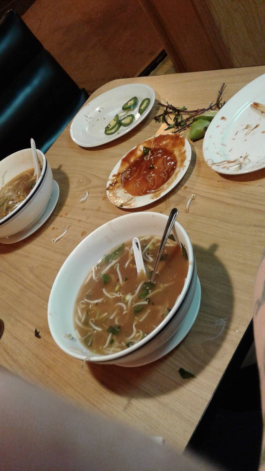 Pho Lao | restaurant | 3115 San Mateo Blvd NE, Albuquerque, NM 87110, USA | 5058812326 OR +1 505-881-2326