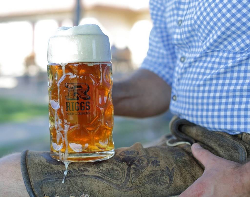 Riggs Beer Company | restaurant | 1901 S High Cross Rd, Urbana, IL 61802, USA | 2177185345 OR +1 217-718-5345