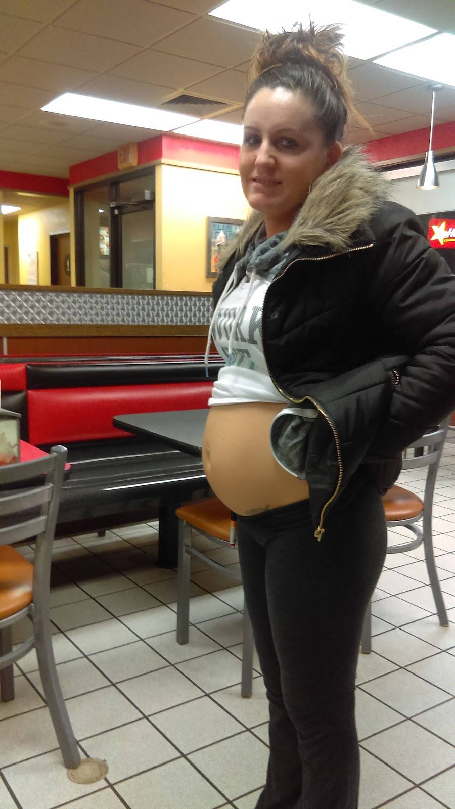 Hardees | restaurant | 1500 E Morgan St, Kokomo, IN 46901, USA | 7654563140 OR +1 765-456-3140