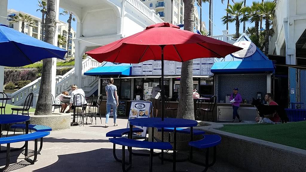 Tin Fish | restaurant | 302 The Strand N, Oceanside, CA 92054, USA | 7609660007 OR +1 760-966-0007