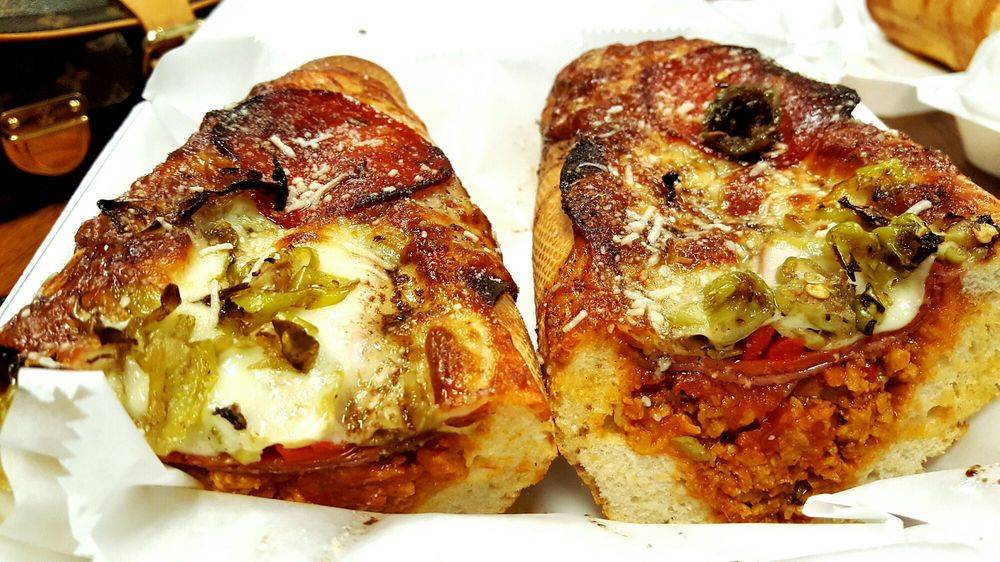 Tonys Italian Delicatessen | restaurant | 16283 TX-105 #9, Montgomery, TX 77356, USA | 9365884800 OR +1 936-588-4800