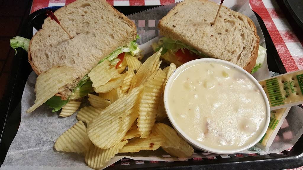 Roosters Cafe | cafe | 715 W Jefferson St, Brooksville, FL 34601, USA | 3525404890 OR +1 352-540-4890