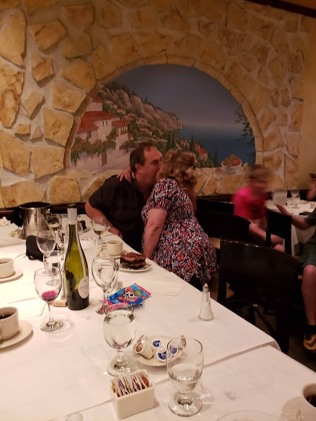 Sorrento | restaurant | 350 Rue Sicard, Sainte-Thérèse, QC J7E 3X4, Canada | 4509797705 OR +1 450-979-7705