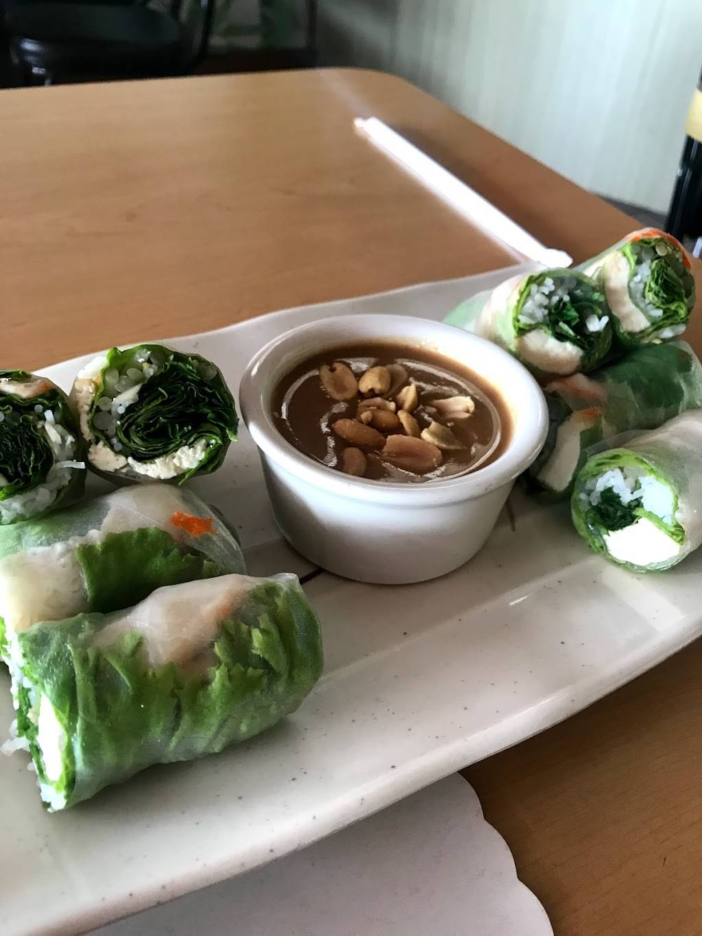 Happy Veggie | restaurant | 709 N Pacific Coast Hwy, Redondo Beach, CA 90277, USA | 3103795035 OR +1 310-379-5035