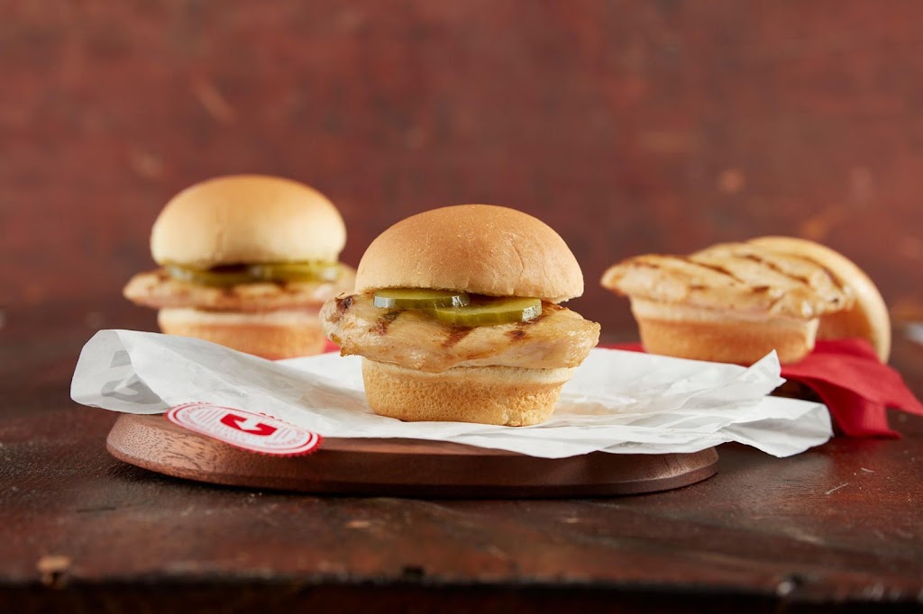 Dash In | restaurant | 8906 Woodyard Rd, Clinton, MD 20735, USA | 2402445990 OR +1 240-244-5990