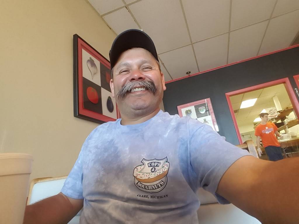 Mancinos - South Cedar | restaurant | 6250 S Cedar St, Lansing, MI 48911, USA | 5178876300 OR +1 517-887-6300