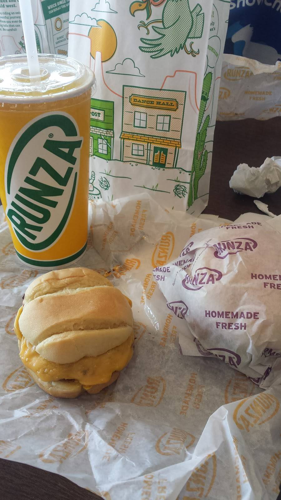 Runza Restaurant | restaurant | 3910 N 203rd St, Elkhorn, NE 68022, USA | 4025021237 OR +1 402-502-1237