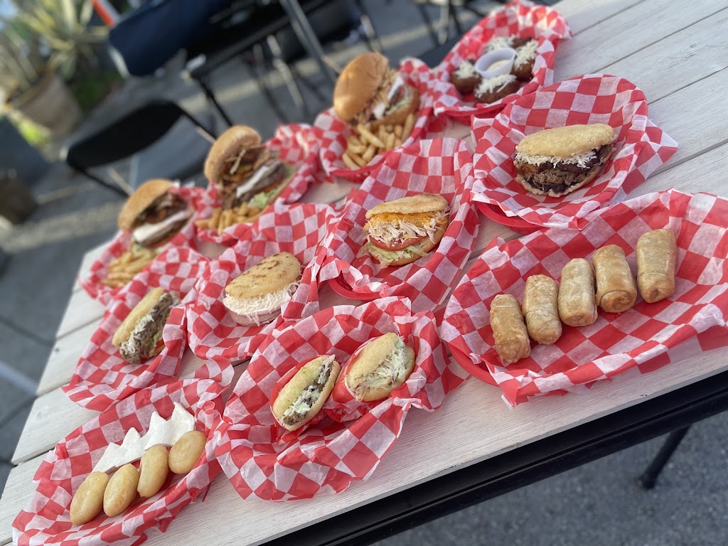 Mr. Burger Food Truck | restaurant | 6605 SW 127th Ave, Miami, FL 33183, USA | 3055481997 OR +1 305-548-1997