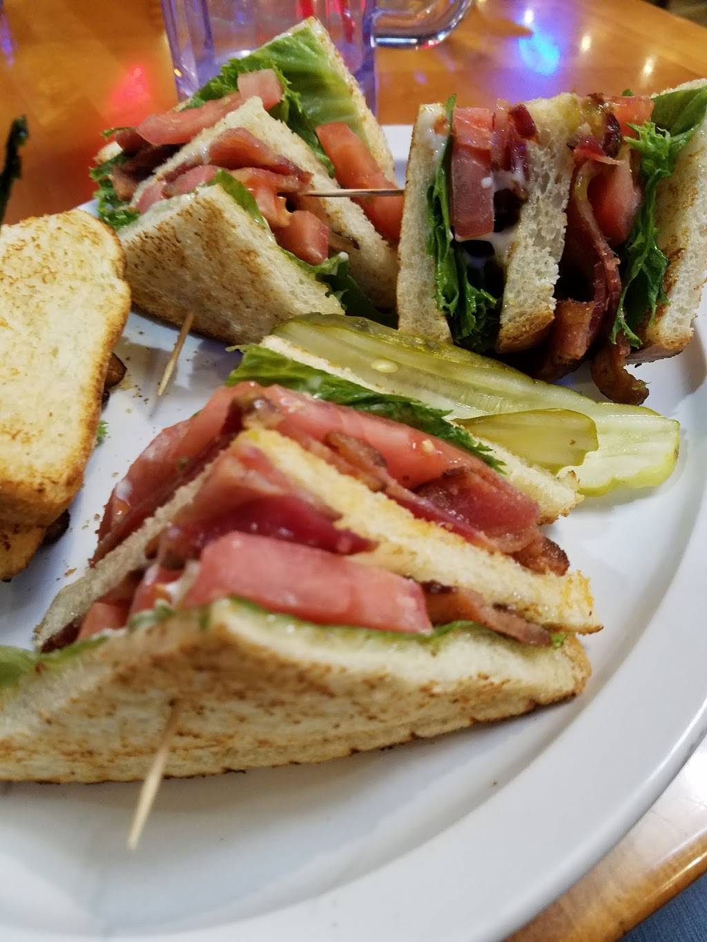 Granzellas Restaurant | restaurant | 451 6th St, Williams, CA 95987, USA | 5304735583 OR +1 530-473-5583