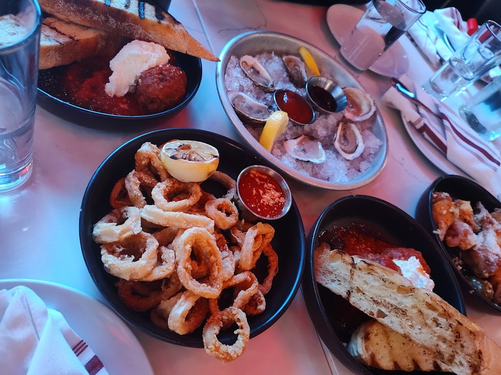 Figo | restaurant | Restaurant Side, 1033 N 2nd St, Philadelphia, PA 19123, USA | 2672459625 OR +1 267-245-9625