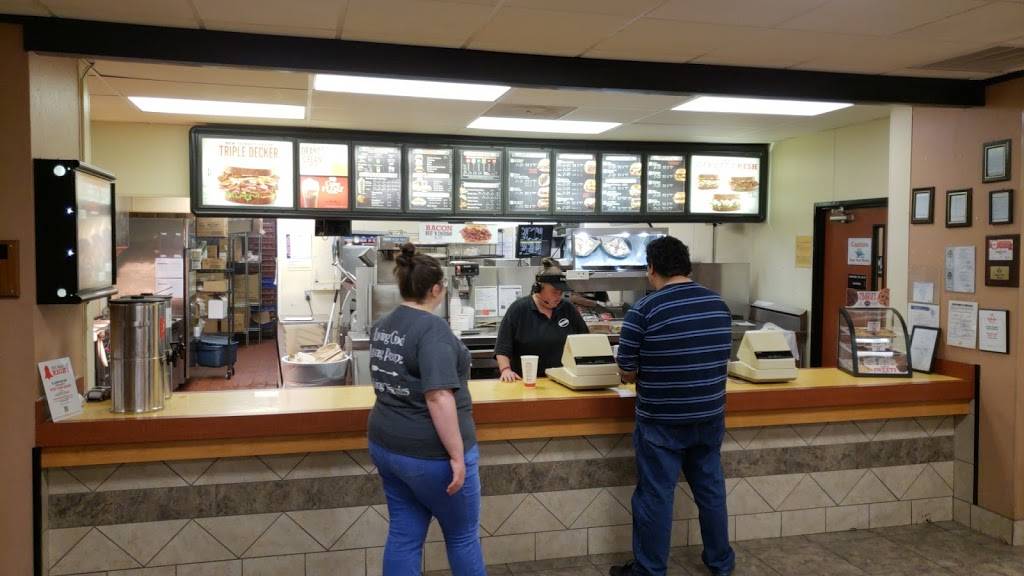 Arbys | restaurant | 3101 S Veterans Pkwy, Springfield, IL 62704, USA | 2175468088 OR +1 217-546-8088