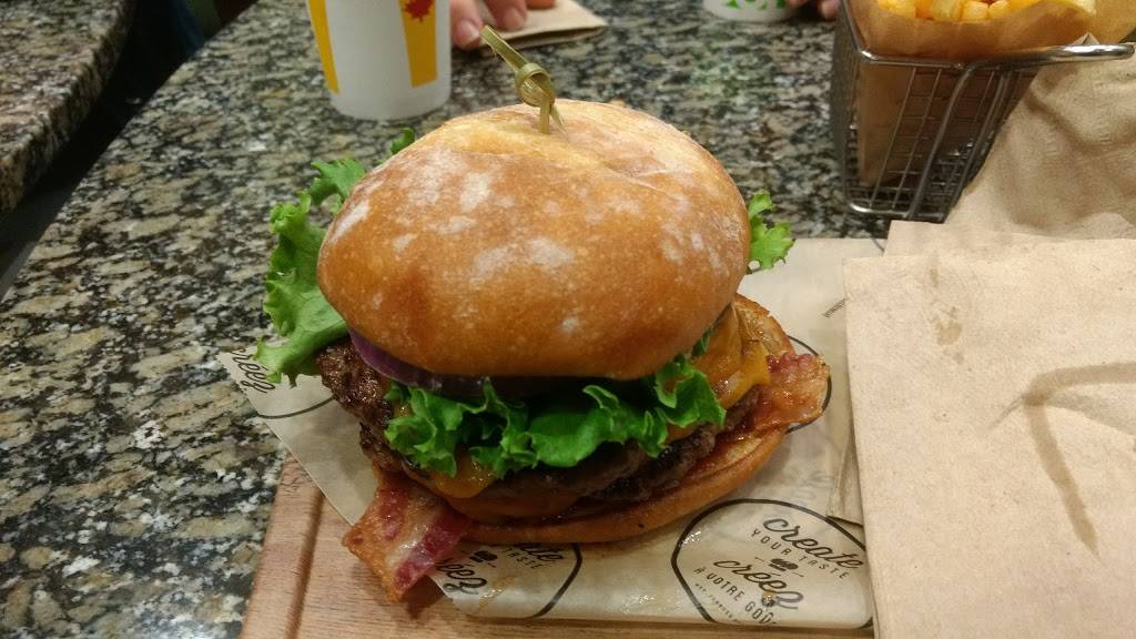 McDonalds | cafe | 2515 Ruelle Saint-Jacques, Boisbriand, QC J7H 0C2, Canada | 4504205662 OR +1 450-420-5662