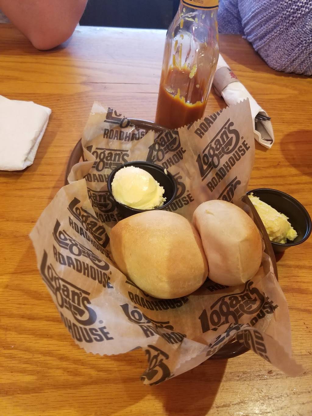 Logans Roadhouse | restaurant | 970 State Road 131, Clarksville, IN 47129, USA | 8122889789 OR +1 812-288-9789