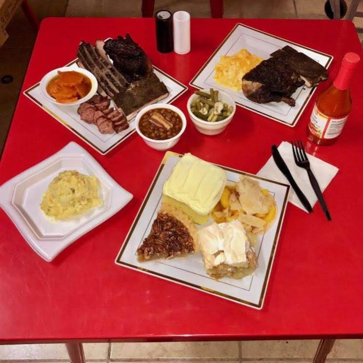RedTopBarbecue | restaurant | 12901 Industrial Rd, Houston, TX 77015, USA | 8326497099 OR +1 832-649-7099