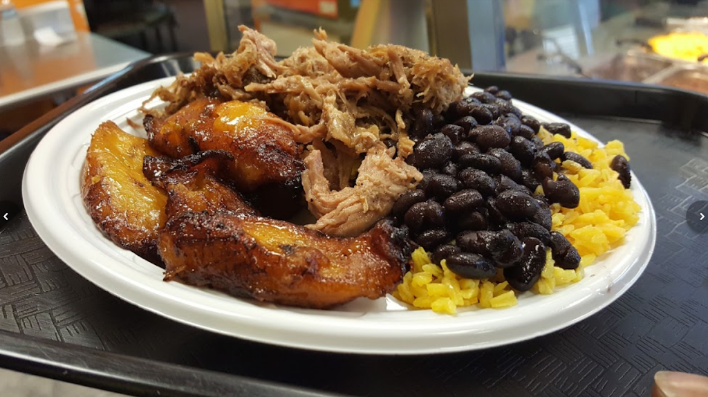 Troys Cuban Deli | restaurant | 1200 Oakley Seaver Dr suite 113, Clermont, FL 34711, USA | 3522414295 OR +1 352-241-4295