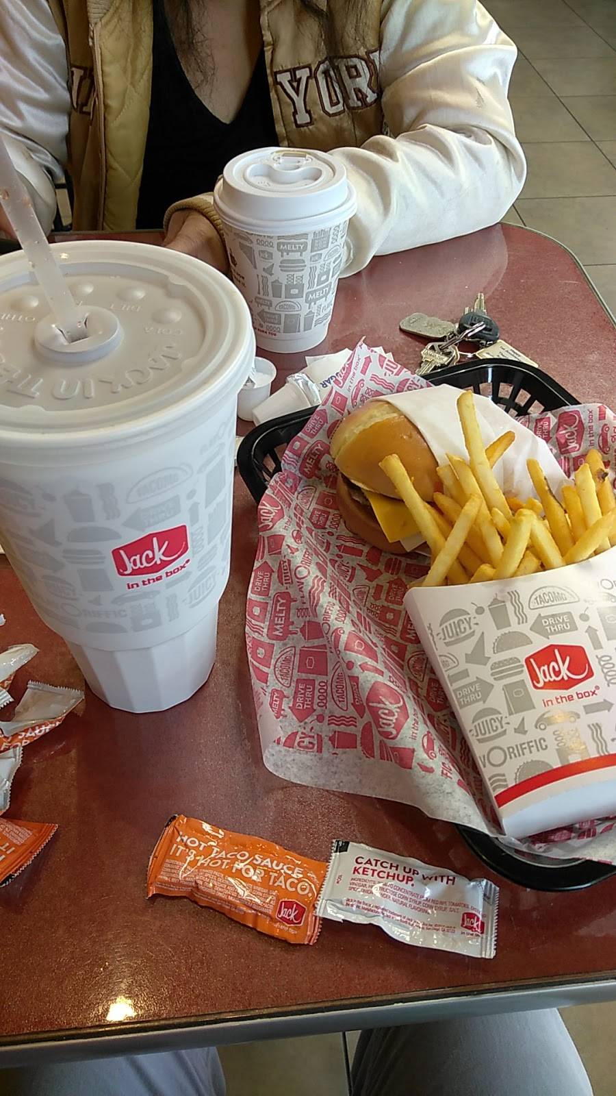 Jack in the Box | restaurant | 7482 Katella Ave, Stanton, CA 90680, USA | 7148916024 OR +1 714-891-6024