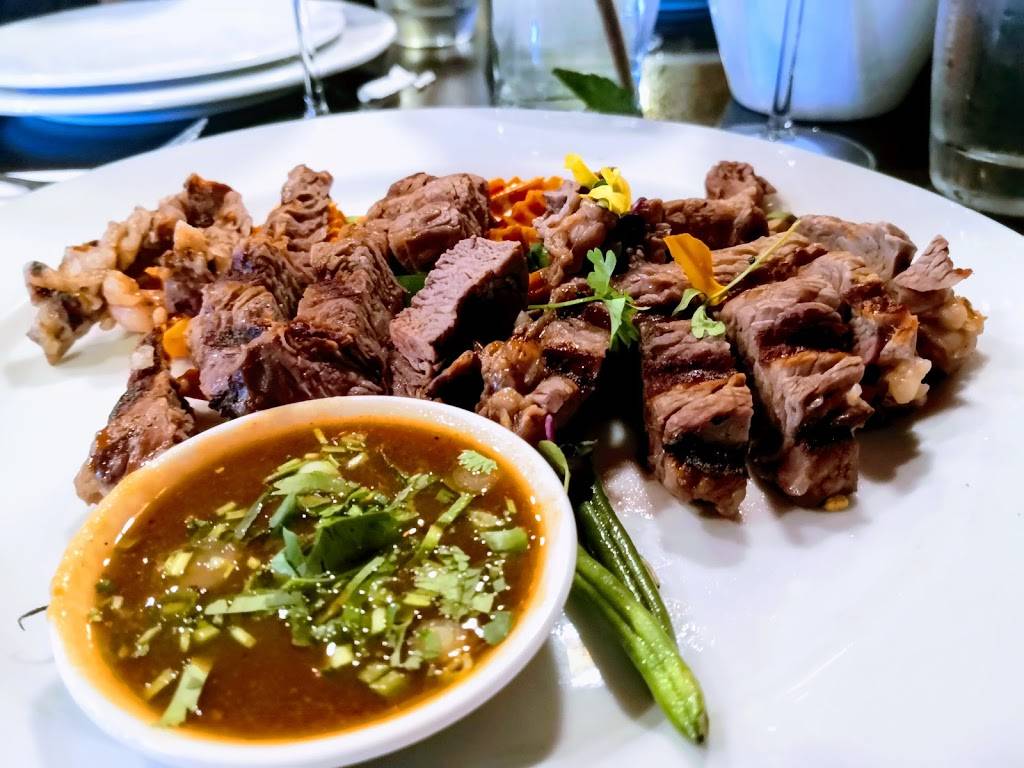 Nine Dang Fine Thai | restaurant | 948 NE Orenco Station Pkwy, Hillsboro, OR 97124, USA | 5035217478 OR +1 503-521-7478