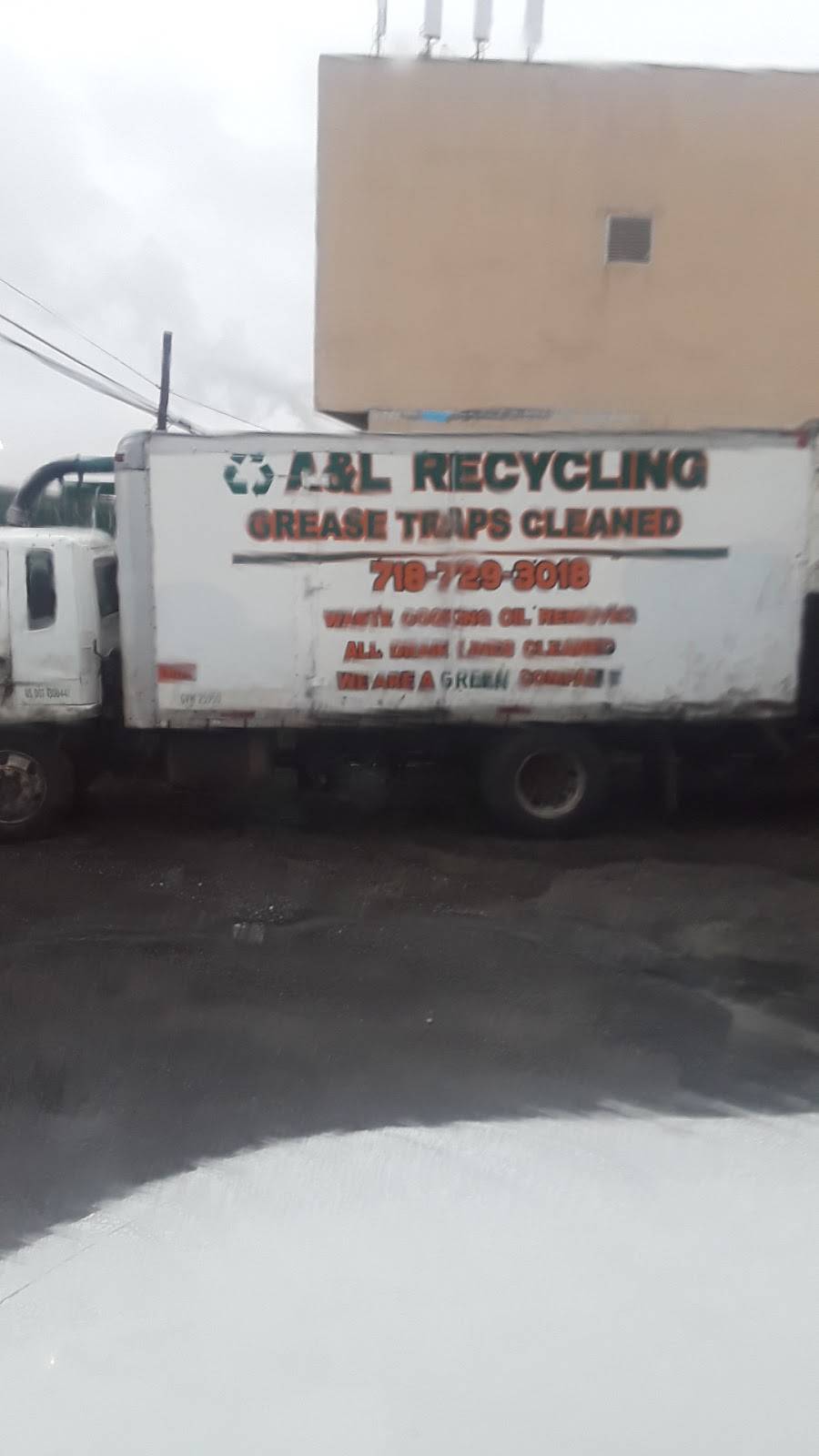 A&L Recyling | restaurant | 43-37 Railroad Ave, Long Island City, NY 11101, USA | 7187293018 OR +1 718-729-3018