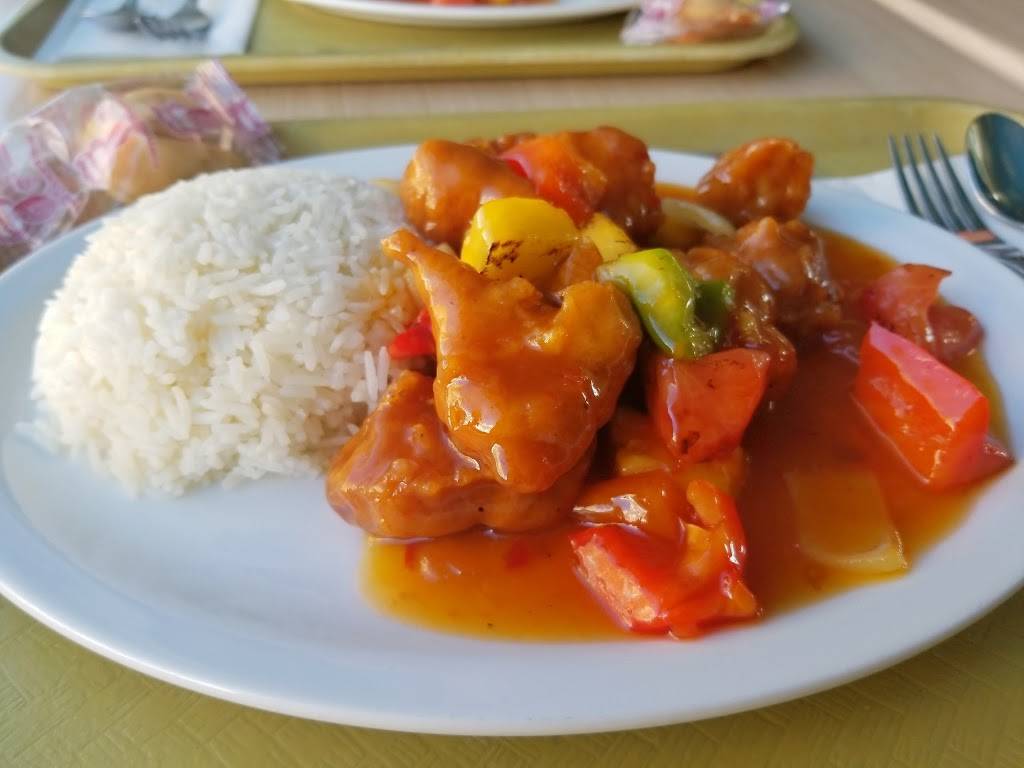 Thaï Clubstar | restaurant | 4893 Rue Laval, Lac-Mégantic, QC G6B 1E2, Canada | 8195835179 OR +1 819-583-5179