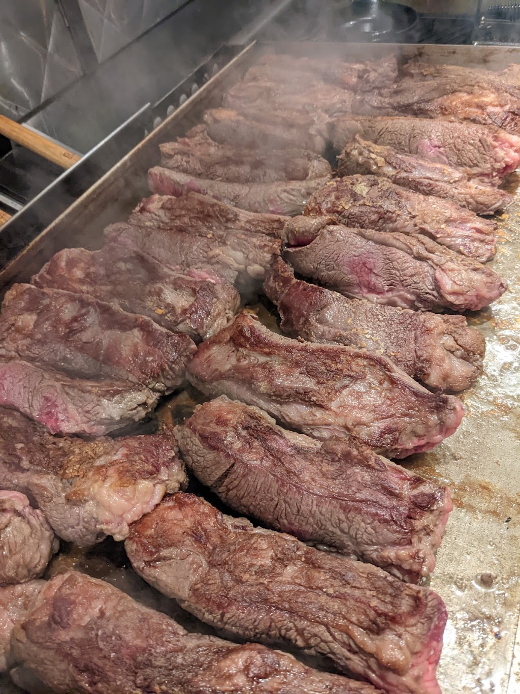 El Toro Steakhouse Fitchburg | restaurant | 187 River St, Fitchburg, MA 01420, USA | 9786273674 OR +1 978-627-3674