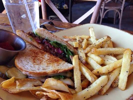 Blacks Market Table - Farm to Table American Restaurant & Cater | restaurant | 11550 Louetta Rd, Houston, TX 77070, USA | 2818260211 OR +1 281-826-0211