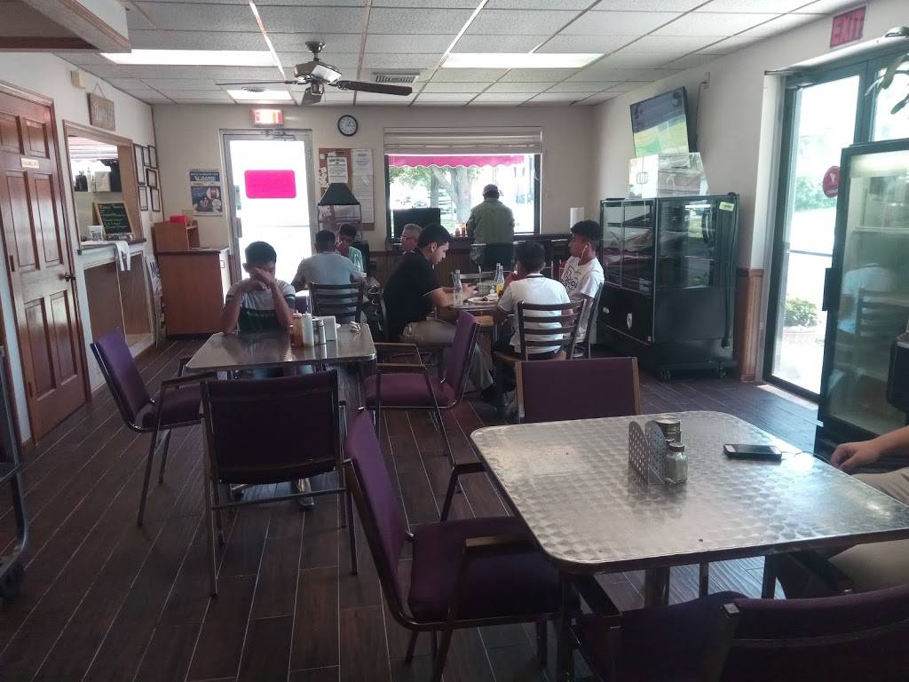 Mi Pueblito Mexican Food and Market | restaurant | 620 S Osage Ave, Sedalia, MO 65301, USA | 6604732859 OR +1 660-473-2859