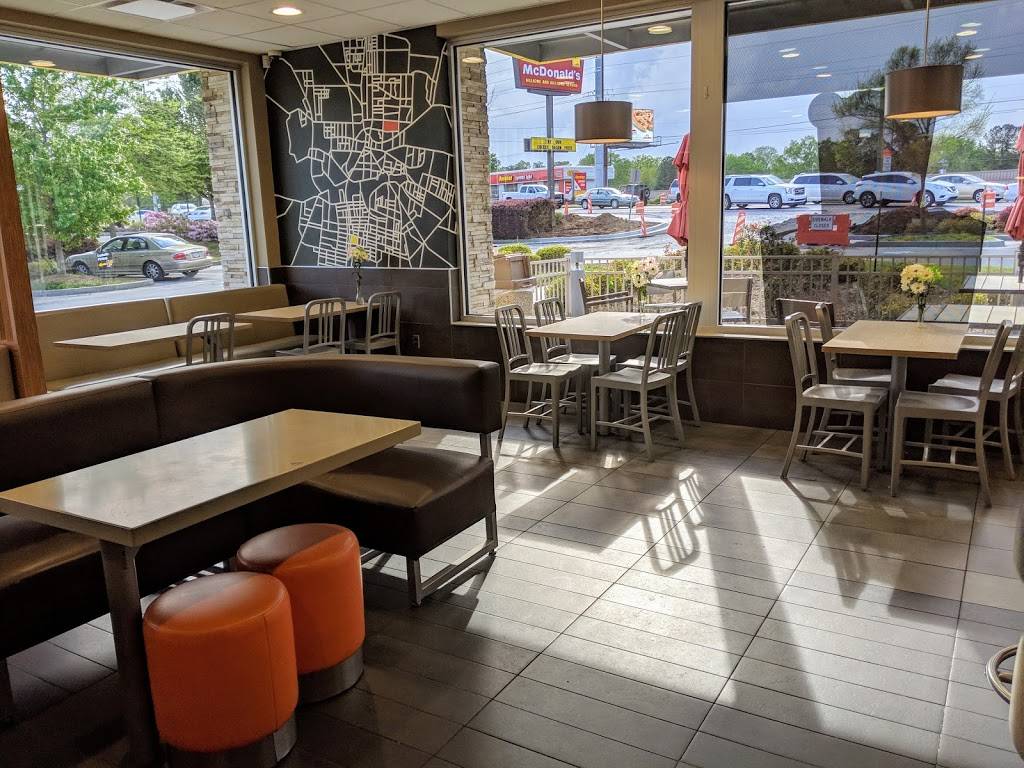 McDonalds | cafe | 2782 Sandy Plains Rd, Marietta, GA 30066, USA | 7705797074 OR +1 770-579-7074
