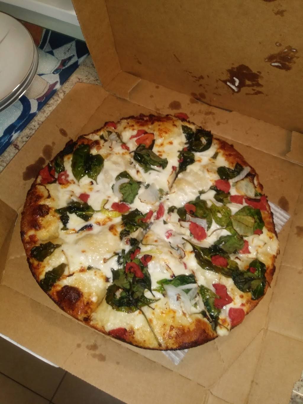 Dominos Pizza | meal delivery | 1517 Mt Hope Ave, Rochester, NY 14620, USA | 5852442100 OR +1 585-244-2100