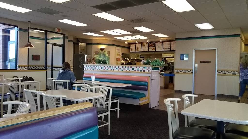 Wendys | restaurant | 2620 Hilltop Dr, Redding, CA 96002, USA | 5302217373 OR +1 530-221-7373