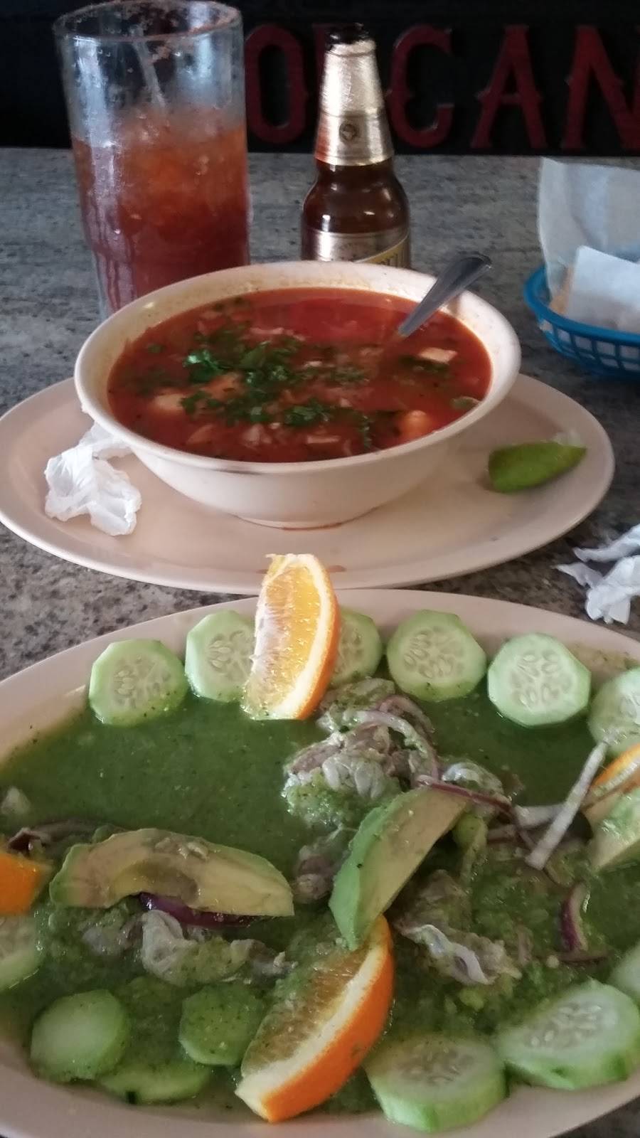 Los Nuevos Volcanes | restaurant | 4521 Dunham St, Commerce, CA 90040, USA | 3233182640 OR +1 323-318-2640