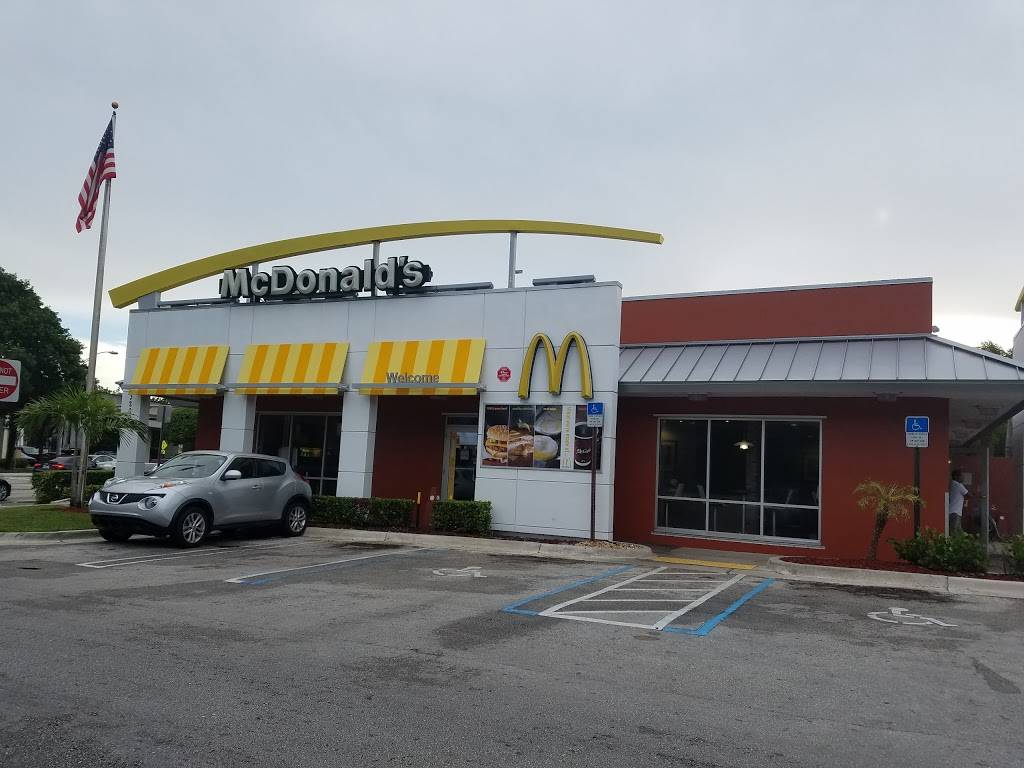 McDonalds | cafe | 3200 S Dixie Hwy, Miami, FL 33133, USA | 3054480531 OR +1 305-448-0531