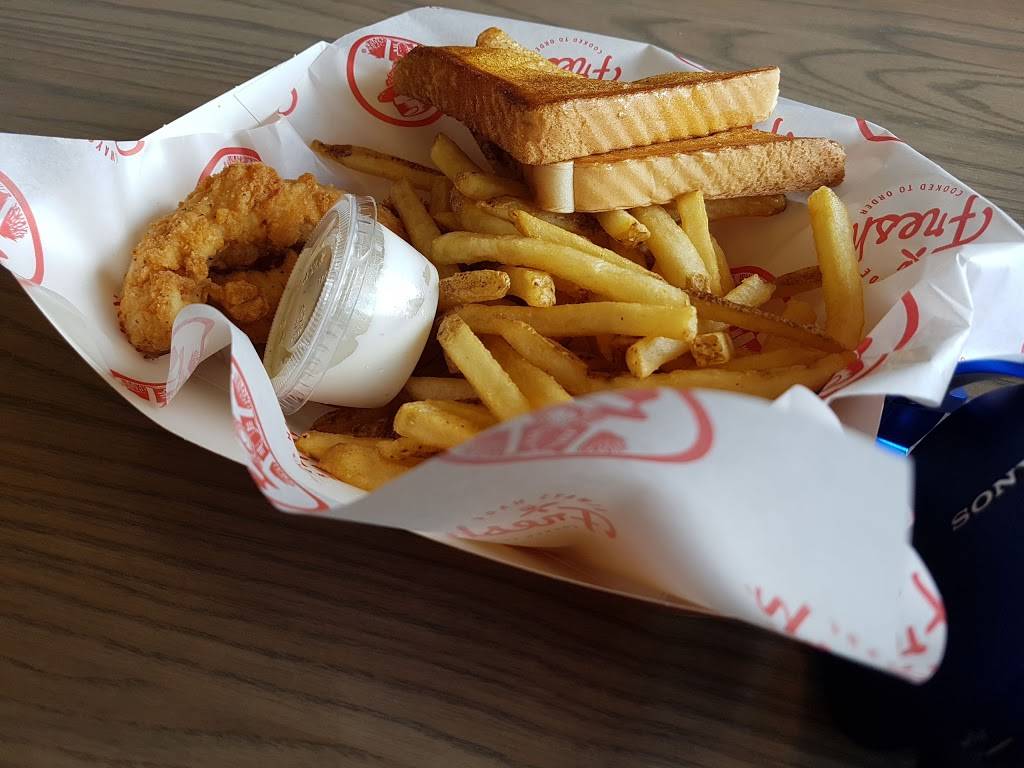 Slim Chickens | restaurant | 9320 Barker Cypress Rd, Cypress, TX 77433, USA | 2813457824 OR +1 281-345-7824