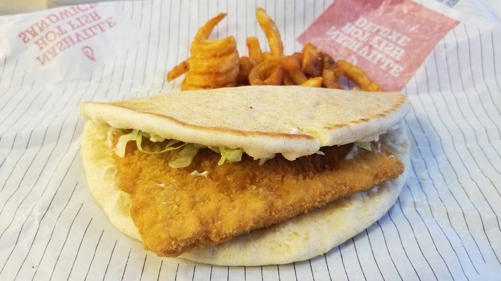 Arbys | restaurant | 15195 E, Twelve Mile Rd, Roseville, MI 48066, USA | 5867797735 OR +1 586-779-7735