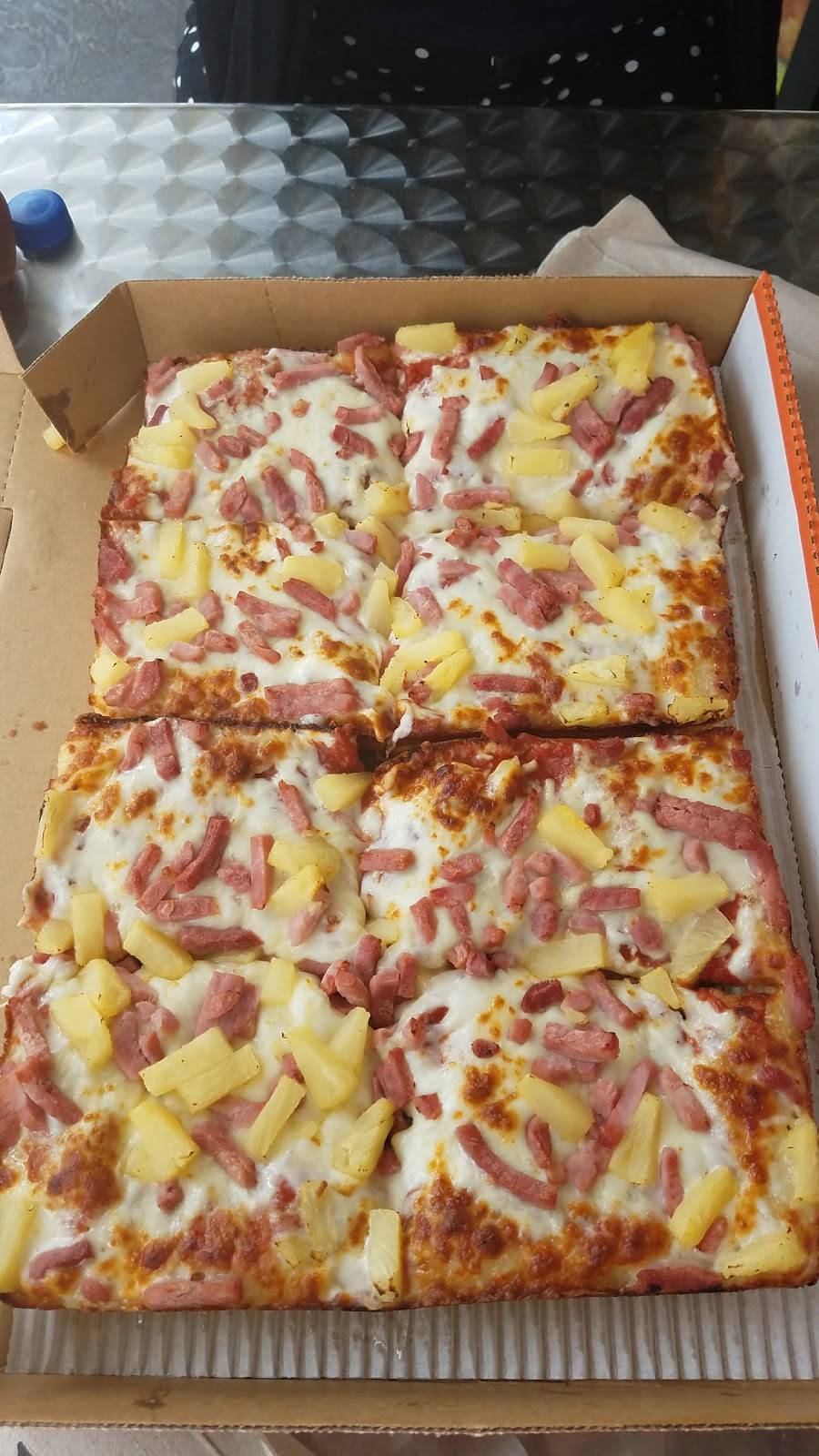 Little Caesars Pizza | meal delivery | 6792 Collins Ave, Miami Beach, FL 33141, USA | 3057638588 OR +1 305-763-8588