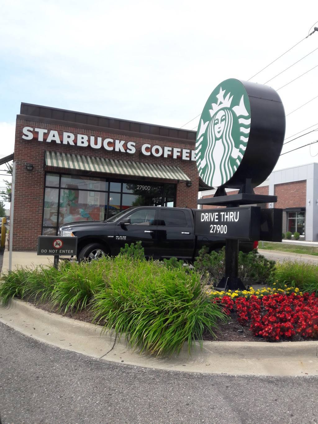 Starbucks | cafe | 27900 23 Mile Rd, New Baltimore, MI 48051, USA | 5869493794 OR +1 586-949-3794