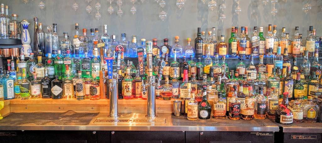 Twenty88 | restaurant | 2088 Ventura Blvd, Camarillo, CA 93010, USA | 8053882088 OR +1 805-388-2088