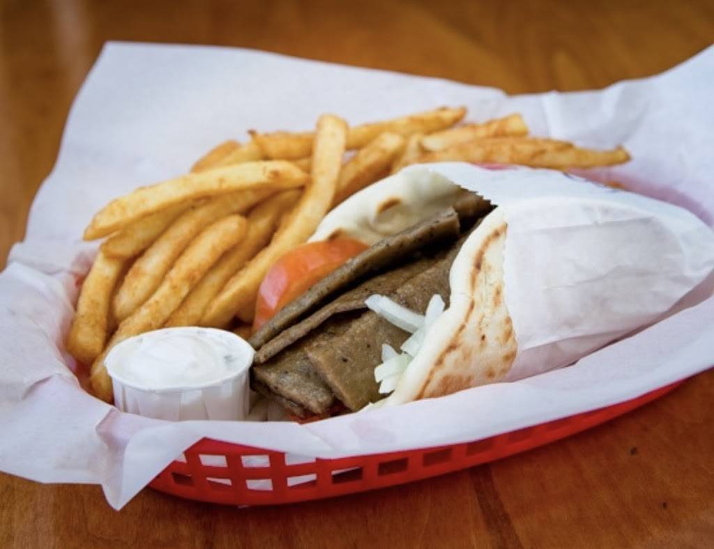 Khourys Cuisine | restaurant | 3326 N University St, Peoria, IL 61604, USA | 3096853000 OR +1 309-685-3000