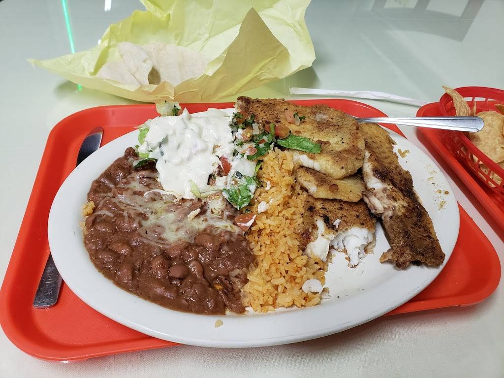 Los Primos | restaurant | 951 N Orange Grove Blvd, Pasadena, CA 91103, USA | 6263040538 OR +1 626-304-0538