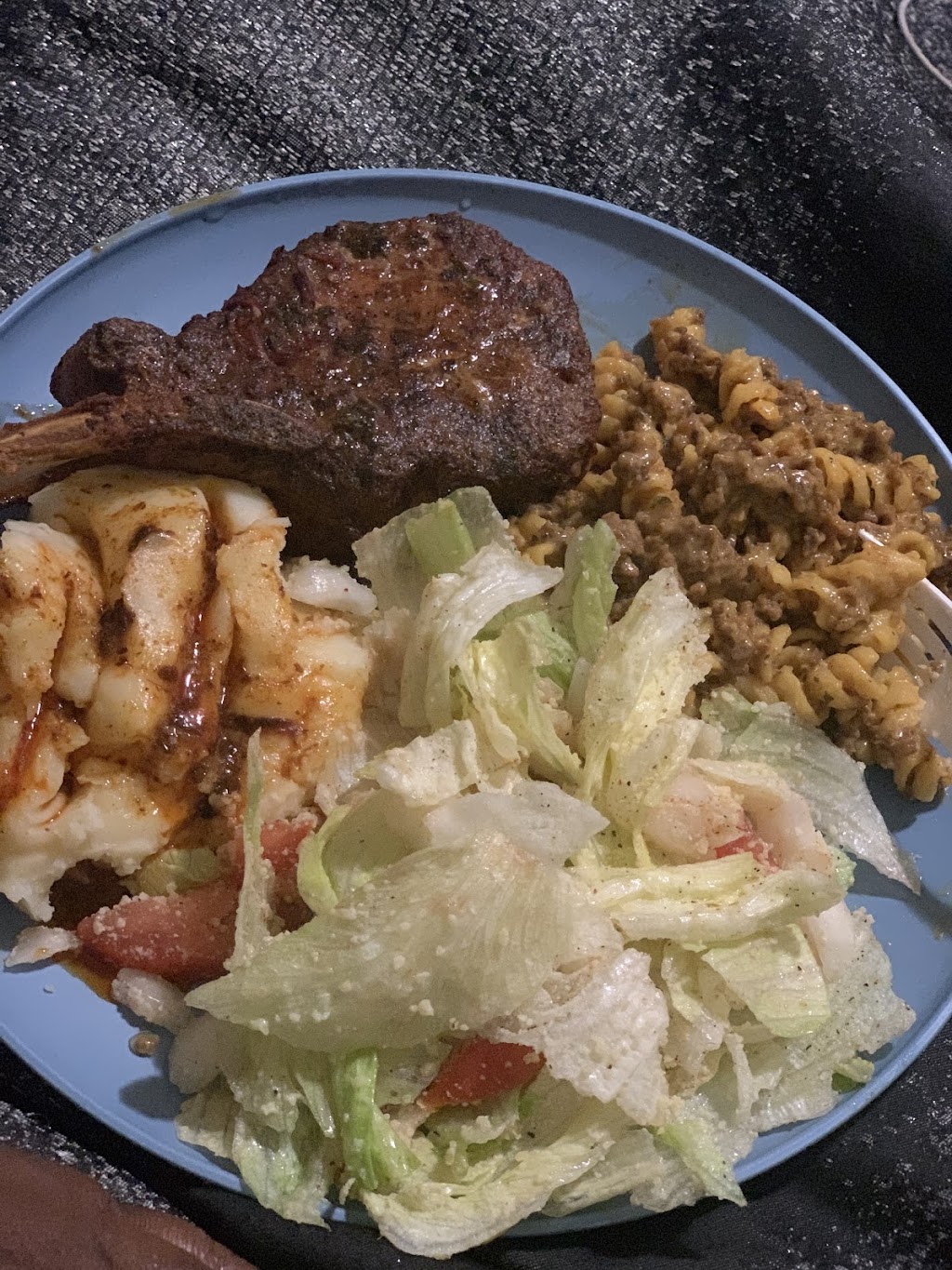 Ceterria restaurant | restaurant | 3079 Beaumont Ave, Memphis, TN 38114, USA | 9014431961 OR +1 901-443-1961