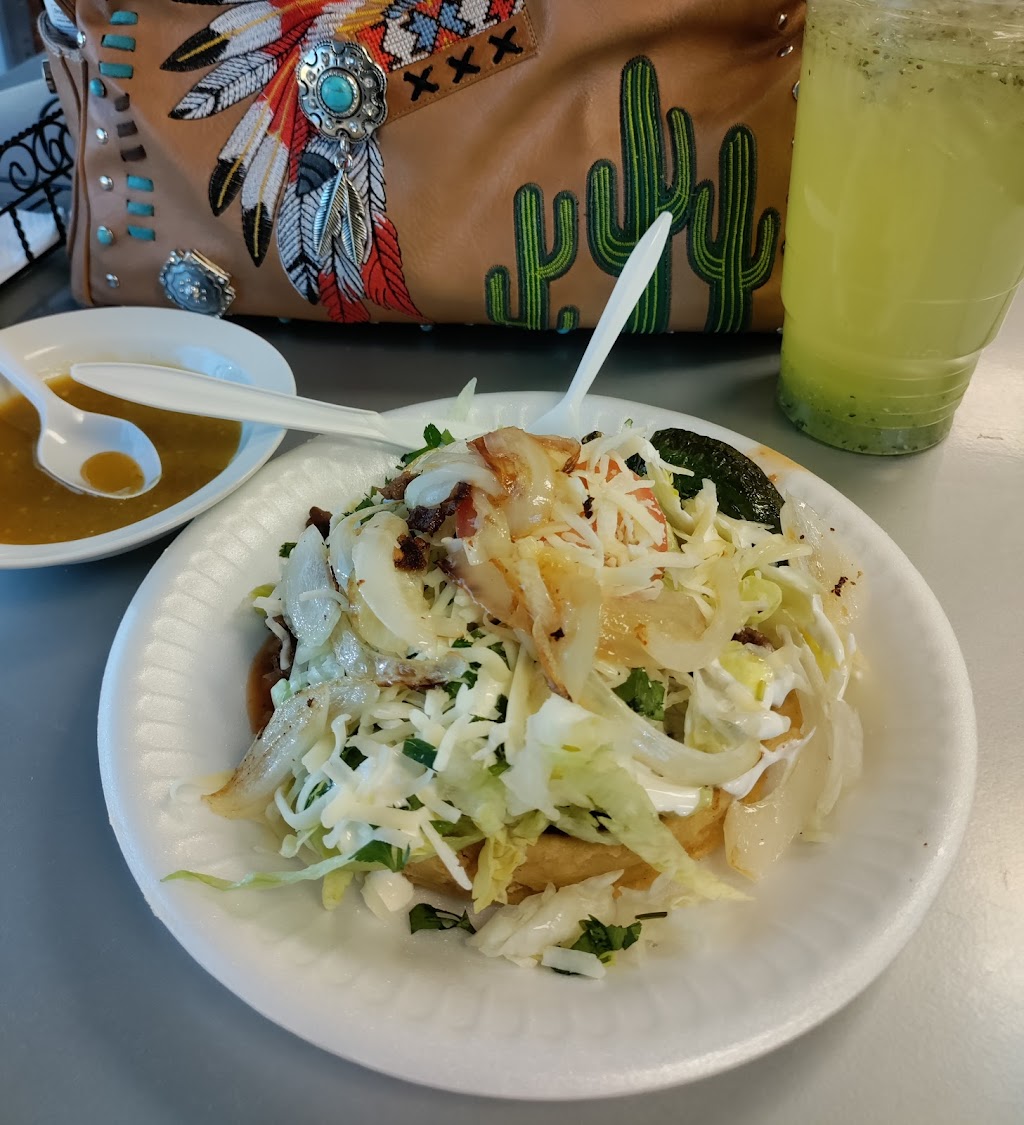 Chela’s y Carnitas and Rainbow Desserts | restaurant | 927 Armory Rd, Barstow, CA 92311, USA | 7605579315 OR +1 760-557-9315