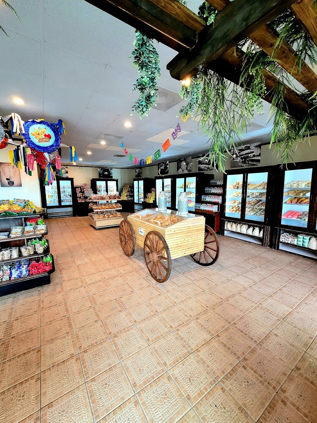 Panaderia El Horno | bakery | 4221 B, 4221 Jura Dr, Houston, TX 77084, USA | 2818153048 OR +1 281-815-3048