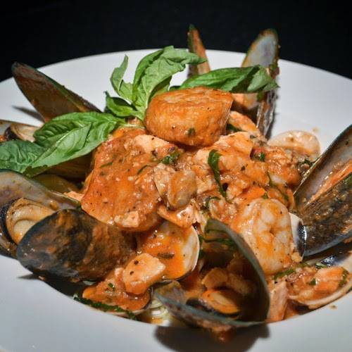 Stuft Pizza Bar & Grill | restaurant | 72840 California 111 V465, V465, Palm Desert, CA 92260, USA | 7606107990 OR +1 760-610-7990