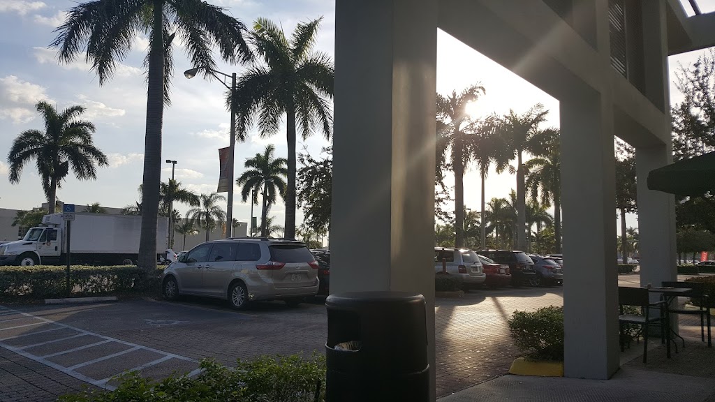 Starbucks | cafe | 583 W 49th St, Hialeah, FL 33012, USA | 3055120349 OR +1 305-512-0349