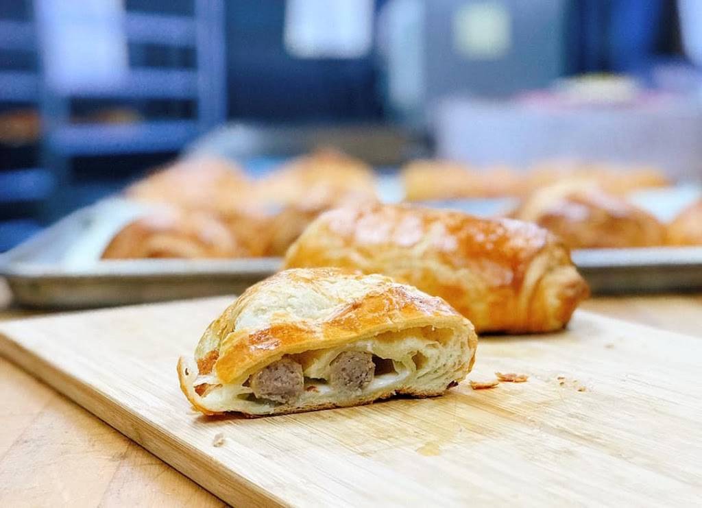 Pierre Sandwich & Pastry | restaurant | 13812 Newport Ave #107, Tustin, CA 92780, USA | 7148843000 OR +1 714-884-3000